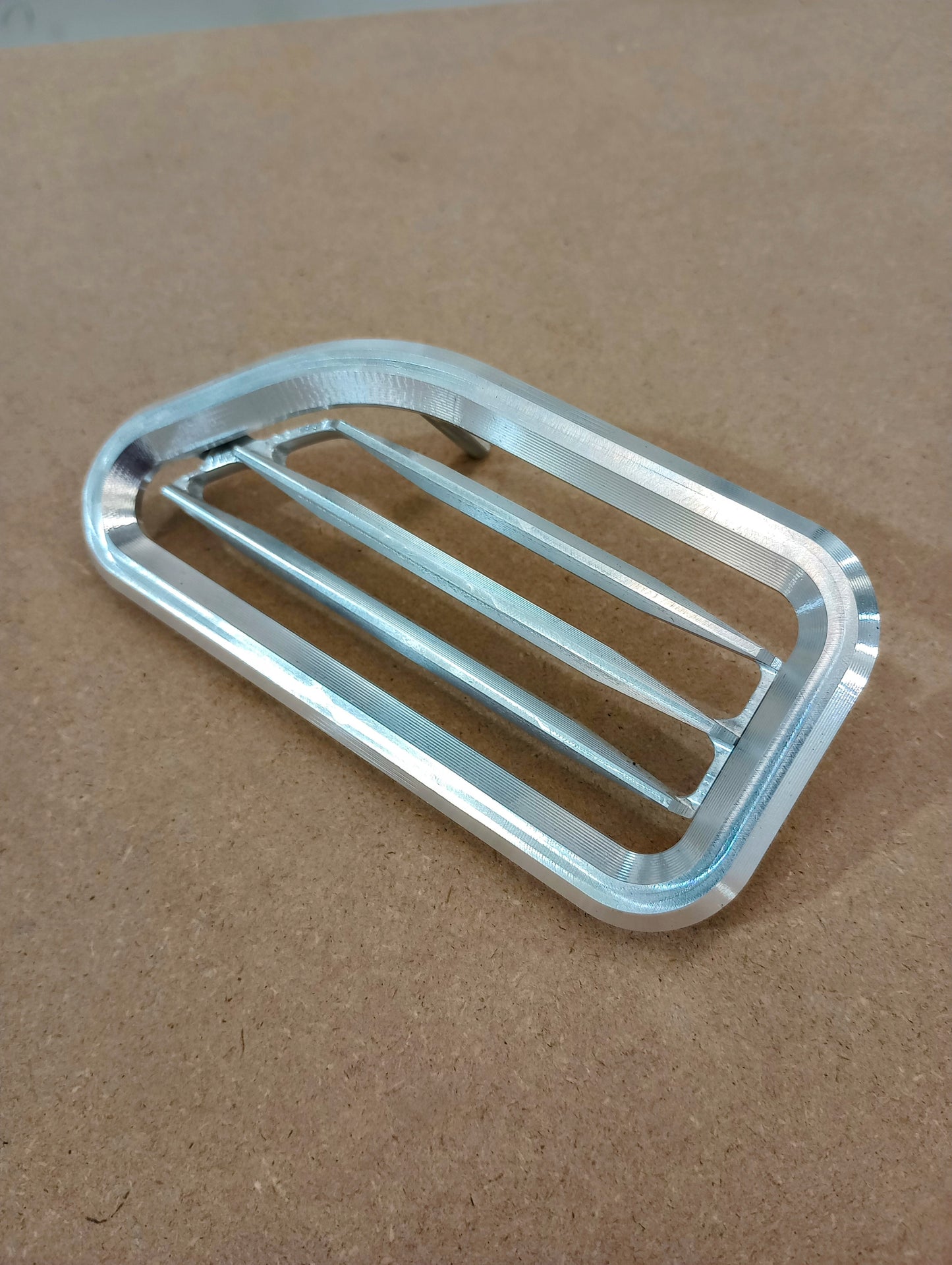 "D" Vent Right